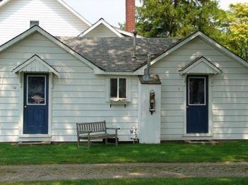 Hotel Lucky Horseshoe Cabins Au Sable Exterior foto